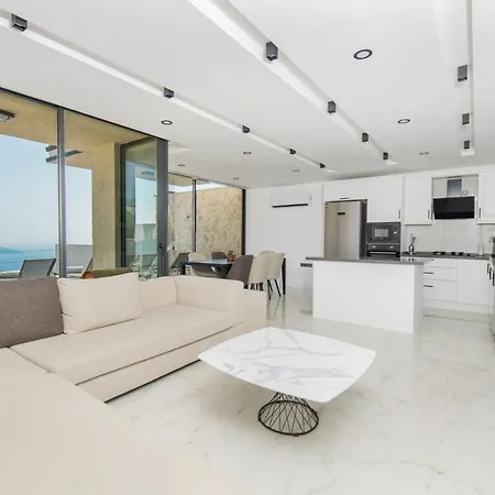 Eco Ece Villa